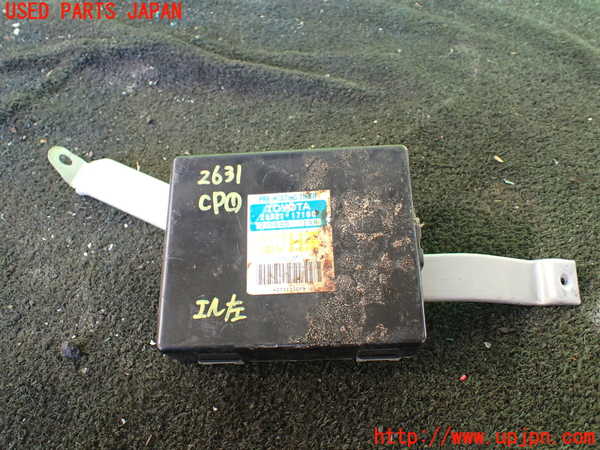 1UPJ-26316146]ランクル80系(HDJ81V)コンピューター1 (ヒーティングタイマー) 中古_m0001.jpg