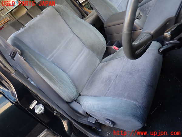 1UPJ-26317035]ランクル80系(HDJ81V)運転席シート 中古_m0001.jpg