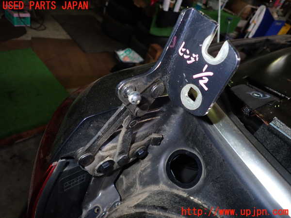 2UPJ-26331513]VW ゴルフ カブリオレ(カブリオ)(1KCAVK)トランクヒンジ1 中古_m0002.jpg