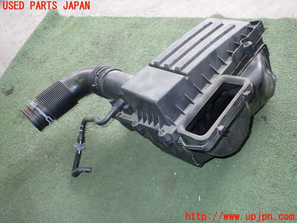 2UPJ-26332560]VW ゴルフ カブリオレ(カブリオ)(1KCAVK)エアクリーナーボックス 中古_m0002.jpg