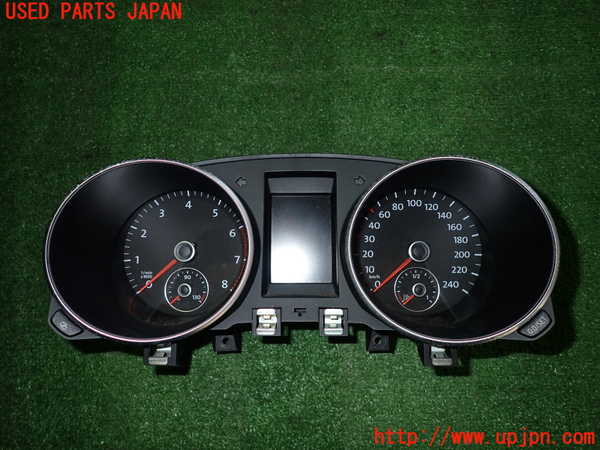 2UPJ-26336170]VW ゴルフ カブリオレ(カブリオ)(1KCAVK)スピードメーター 中古_m0001.jpg