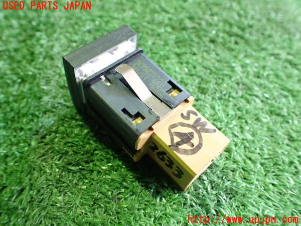 2UPJ-26336309]VW ゴルフ カブリオレ(カブリオ)(1KCAVK)スイッチ4 (パークディスタンス) 中古_m0002.jpg