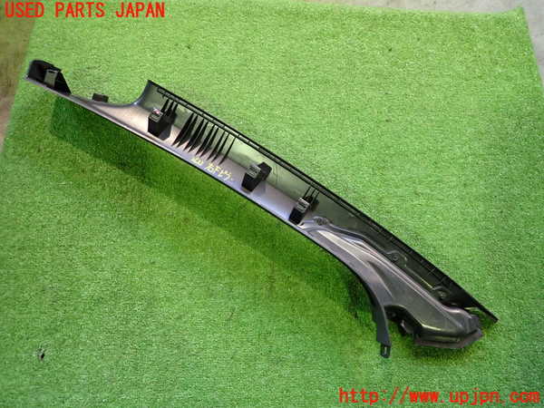 2UPJ-26337655]VW ゴルフ カブリオレ(カブリオ)(1KCAVK)右フロントピラートリム 中古_m0002.jpg