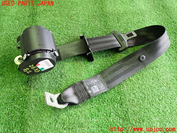 2UPJ-26337155]VW ゴルフ カブリオレ(カブリオ)(1KCAVK)右2列目シートベルト 中古_m0001.jpg