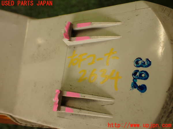 2UPJ-26341150]ポルシェ・968(968)右コーナーランプ 【ジャンク品】 中古_m0004.jpg