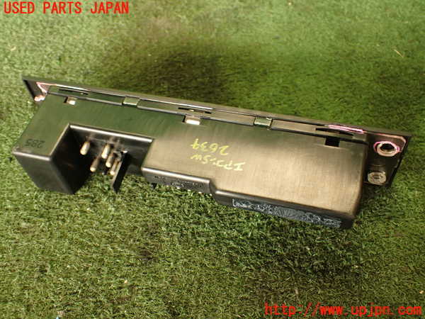 2UPJ-26346066]ポルシェ・968(968)エアコンスイッチ1 【ジャンク品】 中古_m0002.jpg
