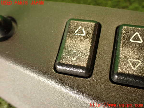 2UPJ-26346245]ポルシェ・968(968)左パワーウィンドウスイッチ 中古_m0002.jpg