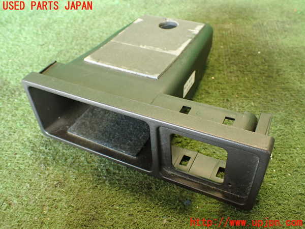 2UPJ-26347841]ポルシェ・968(968)小物入れ1 中古_m0001.jpg