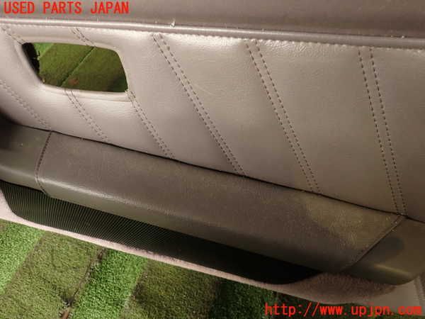 2UPJ-26341234]ポルシェ・968(968)右ドア内張り 中古_m0002.jpg