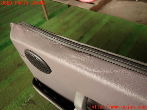 2UPJ-26341234]ポルシェ・968(968)右ドア内張り 中古_m0003.jpg