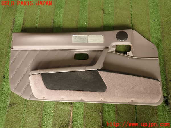 2UPJ-26341264]ポルシェ・968(968)左ドア内張り 中古_m0001.jpg