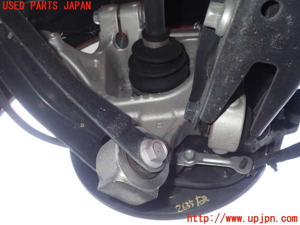 2UPJ-26354300]WRX S4(VBH)右リアナックルハブ 中古_m0001.jpg