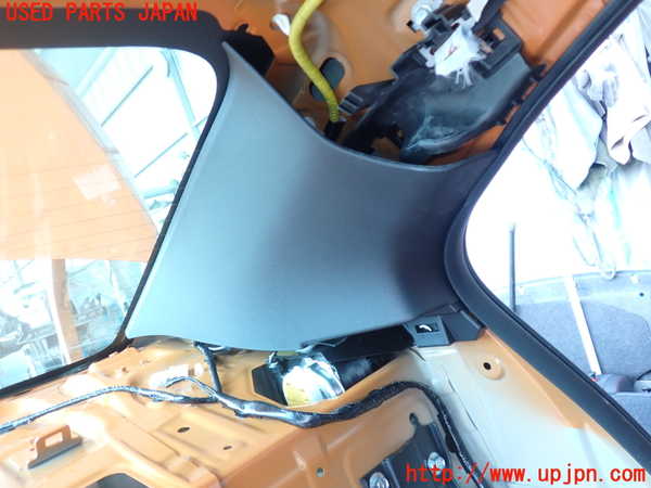 2UPJ-26357680]WRX S4(VBH)左リアピラートリム 中古_m0001.jpg