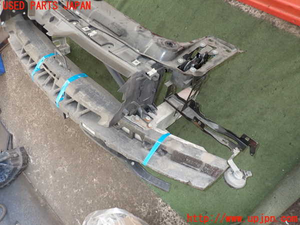 2UPJ-26361041]BMW 320d ツーリング(3D20)(F31)コアサポート 中古_m0003.jpg