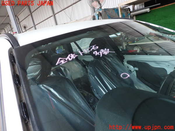 2UPJ-26361195]BMW 320d ツーリング(3D20)(F31)フロントガラス 中古(43R-001586 M124)_m0002.jpg