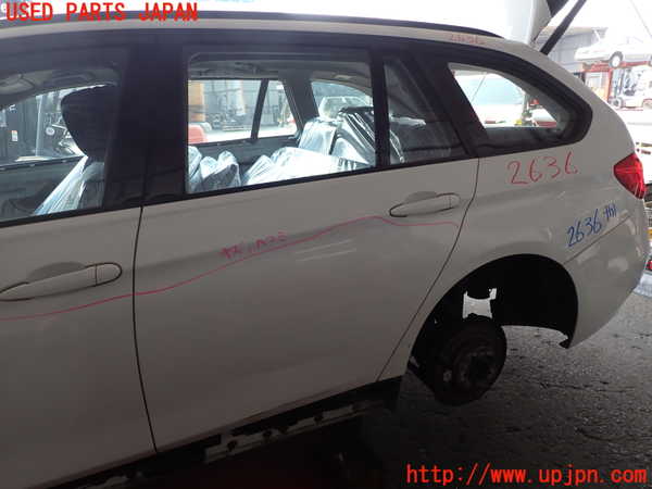 2UPJ-26361320]BMW 320d ツーリング(3D20)(F31)左後ドア 中古(43R-001735 M540)_m0001.jpg