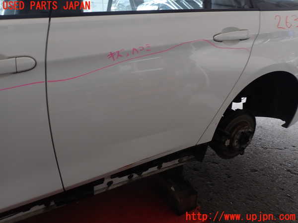 2UPJ-26361320]BMW 320d ツーリング(3D20)(F31)左後ドア 中古(43R-001735 M540)_m0002.jpg