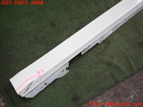 2UPJ-26361392]BMW 320d ツーリング(3D20)(F31)左サイドステップ 中古_m0002.jpg