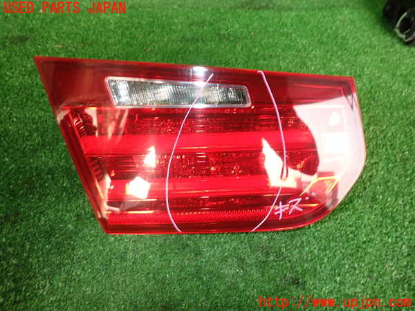 2UPJ-26361552]BMW 320d ツーリング(3D20)(F31)左リアフィニッシャー 中古_m0001.jpg