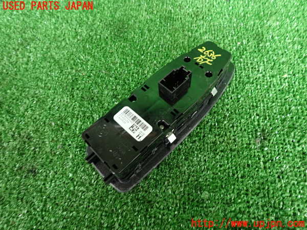 2UPJ-26366240]BMW 320d ツーリング(3D20)(F31)右前パワーウィンドウスイッチ 中古_m0002.jpg