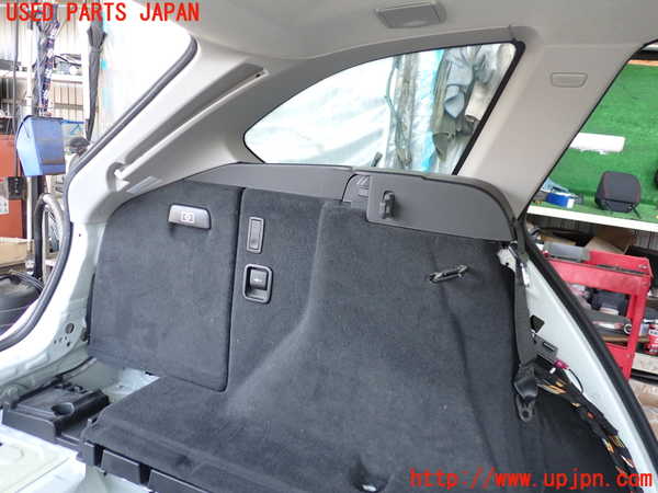 2UPJ-26367680]BMW 320d ツーリング(3D20)(F31)左リアピラートリム 中古_m0002.jpg