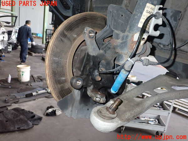 5UPJ-26374295]BMW Z4 ロードスター(BT30)左フロントナックルハブ 中古_m0002.jpg