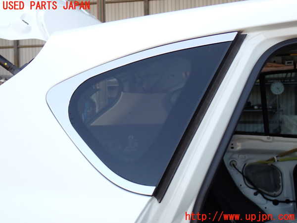 5UPJ-26381380]CX-5(KE2FW)右クォーターガラス (43R-007981 M28Q8) 中古_m0001.jpg