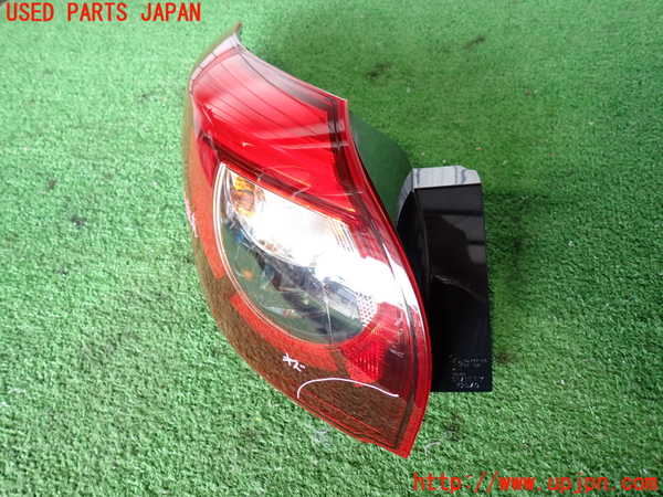 2UPJ-26381536]CX-5(KE2FW)左テールランプ 中古_m0002.jpg