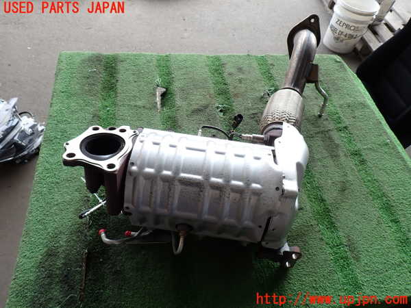 2UPJ-26382661]CX-5(KE2FW)触媒1 中古_m0004.jpg