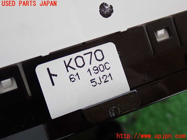 2UPJ-26386066]CX-5(KE2FW)エアコンスイッチ1 中古_m0004.jpg