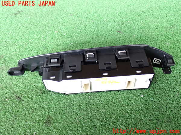 2UPJ-26386240]CX-5(KE2FW)右前パワーウィンドウスイッチ 中古_m0002.jpg