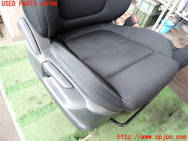 2UPJ-26387035]CX-5(KE2FW)運転席シート 中古_m0002.jpg