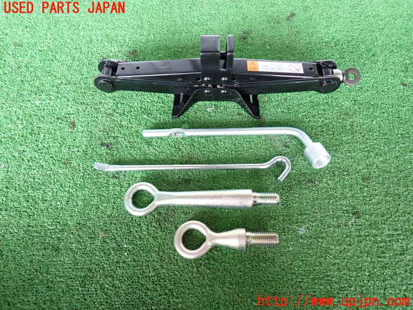 2UPJ-26387805]CX-5(KE2FW)車載工具 中古_m0001.jpg