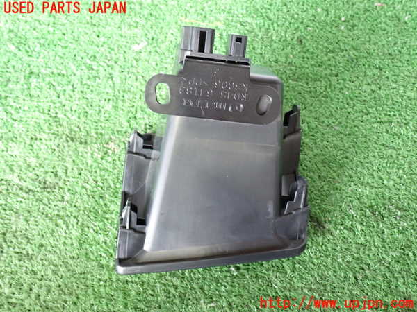 2UPJ-26387841]CX-5(KE2FW)小物入れ1 中古_m0003.jpg