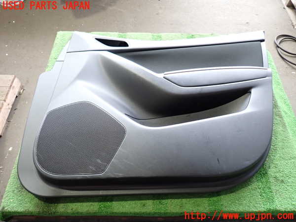2UPJ-26381234]CX-5(KE2FW)右前ドア内張り 中古_m0001.jpg