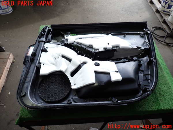 2UPJ-26381264]CX-5(KE2FW)左前ドア内張り 中古_m0005.jpg
