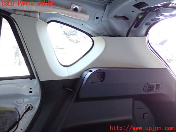 2UPJ-26387675]CX-5(KE2FW)右リアピラートリム 中古_m0002.jpg