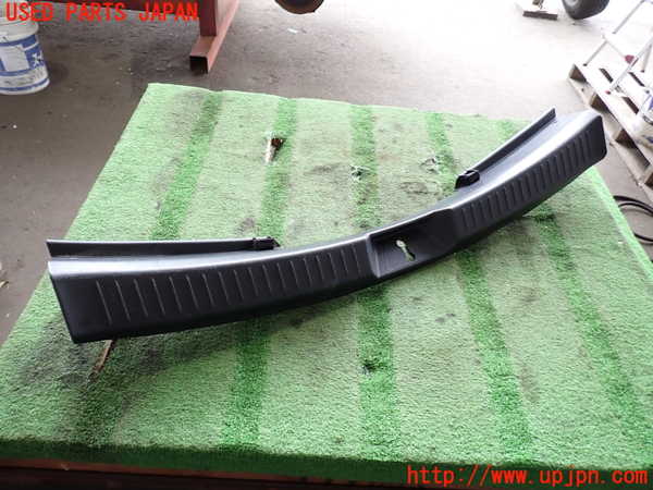 2UPJ-26387740]CX-5(KE2FW)スカッフプレート 中古_m0001.jpg
