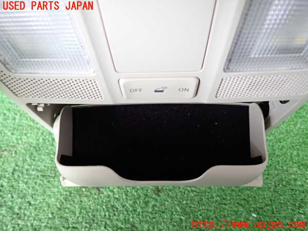 2UPJ-26386411]CX-5(KE2FW)ルームランプ1 (真中 1列目) 中古_m0002.jpg