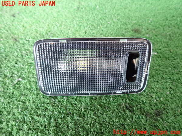 2UPJ-26386413]CX-5(KE2FW)ルームランプ3 (ラゲッジ 側面) 中古_m0001.jpg