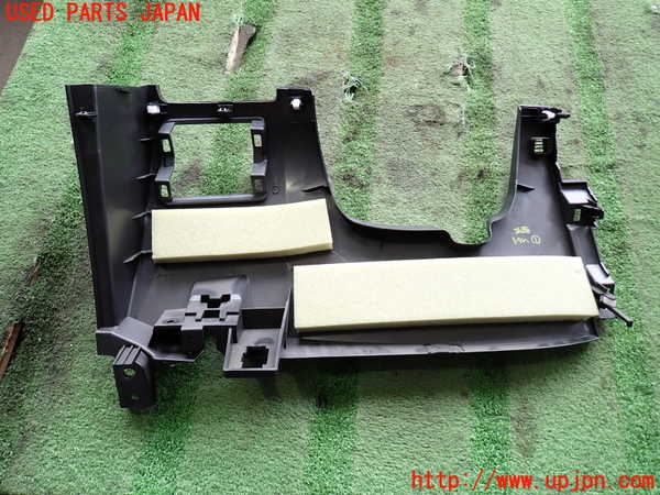 2UPJ-26387691]CX-5(KE2FW)内装トリム類1 中古_m0003.jpg