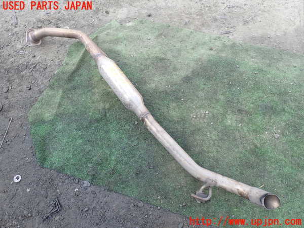 1UPJ-26392671]ヴォクシーハイブリッド(ノアハイブリッド)(ZWR80G)リアマフラー1 中古_m0002.jpg