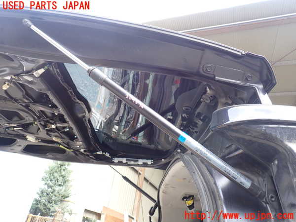 1UPJ-26401584]エスクァイアハイブリッド(ZWR80G)リアゲートダンパー 中古_m0001.jpg