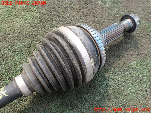 5UPJ-26404015]エスクァイアハイブリッド(ZWR80G)左フロントドライブシャフト 中古_m0003.jpg