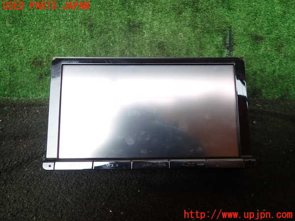 1UPJ-26406589]エスクァイアハイブリッド(ZWR80G)カーナビゲーション HDD 中古_m0001.jpg