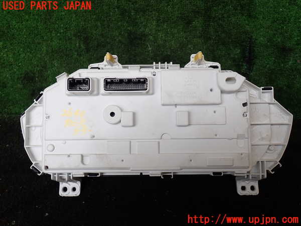 1UPJ-26406170]エスクァイアハイブリッド(ZWR80G)スピードメーター 中古_m0003.jpg