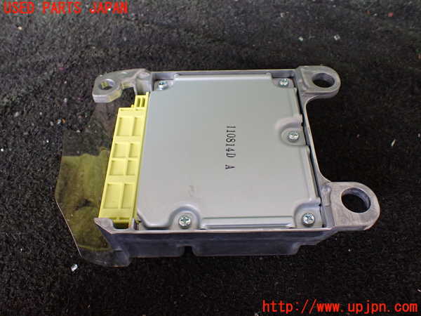 1UPJ-26406145]エスクァイアハイブリッド(ZWR80G)エアバッグコンピューター 中古_m0003.jpg