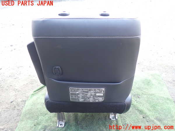 5UPJ-26407035]エスクァイアハイブリッド(ZWR80G)運転席シート 中古_m0005.jpg