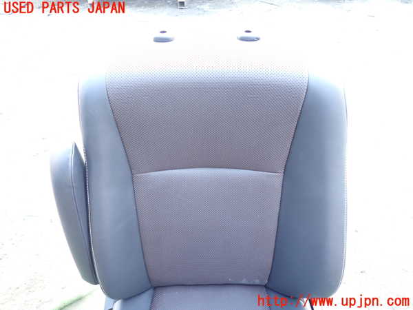1UPJ-26407065]エスクァイアハイブリッド(ZWR80G)助手席シート 中古_m0002.jpg
