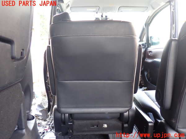 5UPJ-26407175]エスクァイアハイブリッド(ZWR80G)左2列目シート 中古_m0005.jpg